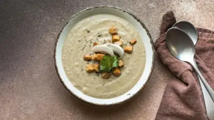 شوربة الكمأة الكريمية الفاخرة