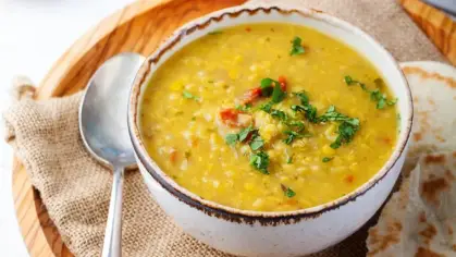 شوربة العدس بالخضار المغذية