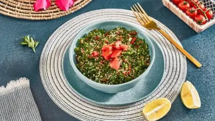 طريقة تحضير تبولة الشمندر والرمان