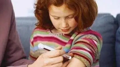 سكري وكوليسترول الأطفال: أسباب ومخاطر نمط الحياة