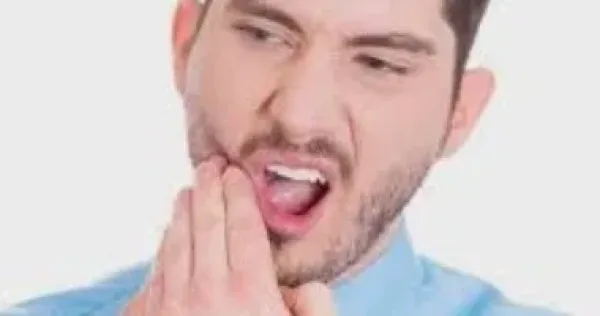 أسباب تنميل الوجه ومتى يستدعي القلق