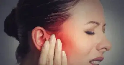 ألم الأذن: الأسباب، الأعراض، والعلاج