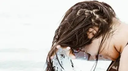 تفسير رؤية غسل الشعر في المنام للعزباء