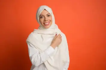 تفسير رؤية المرأة المجهولة في المنام للمتزوجة والعزباء والرجل