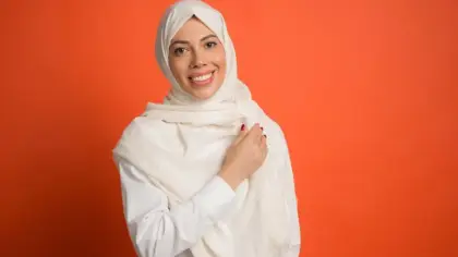 تفسير رؤية المرأة المجهولة في المنام للمتزوجة والعزباء والرجل