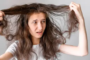 تفسير رؤية القمل في الشعر ودلالاته للمرأة الحامل