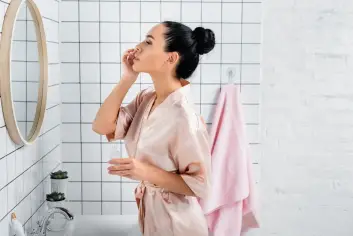 تفسير رؤية الاستحمام في المنام ودلالاته