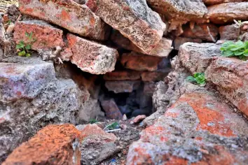 تفسير رؤيا الوقوع في حفرة في المنام