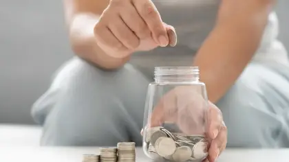 تفسير رؤية النقود المعدنية للمرأة المتزوجة في المنام