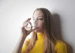تفسير حلم شرب الماء سهواً أثناء الصيام
