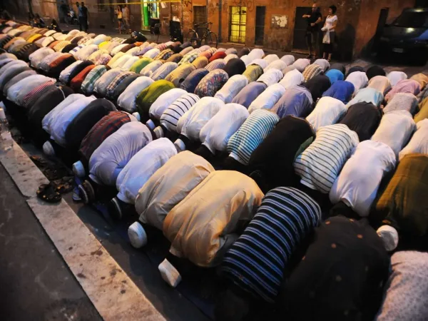 تأويل رؤيا صلاة التراويح في المنام