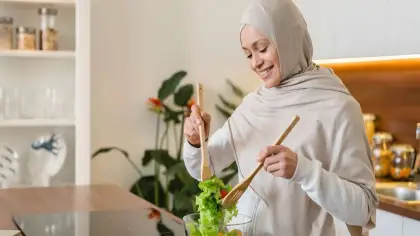 تفسير رؤيا الإفطار في رمضان سهوًا