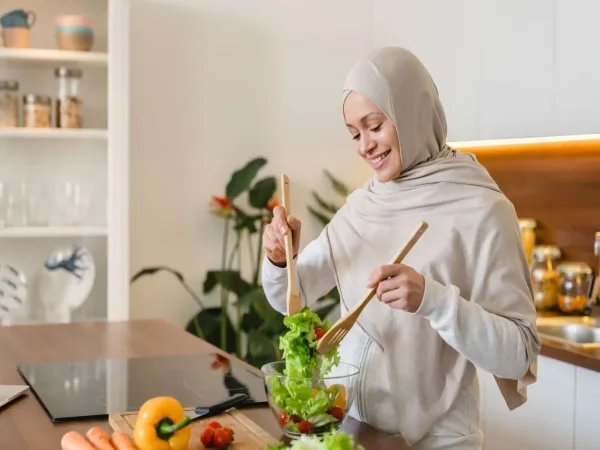 تفسير رؤيا الإفطار في رمضان سهوًا