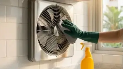 إزالة الدهون القديمة من شفاط المطبخ