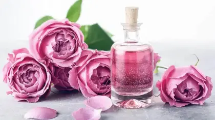 الزهور الطبيعية لبشرة وردية ومشرقة