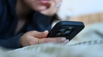 تأثير الهواتف الذكية على معدلات الخصوبة العالمية