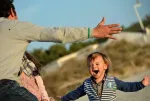 فوائد الضحك لنمو الأطفال وصحتهم النفسية