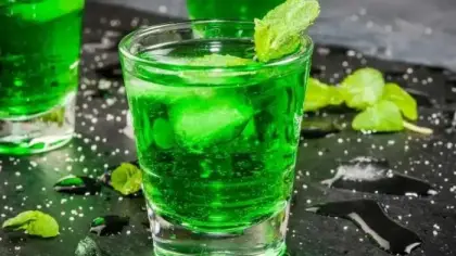 مشروبات عشبية لتعزيز الهضم بعد الفتة والوجبات الدسمة