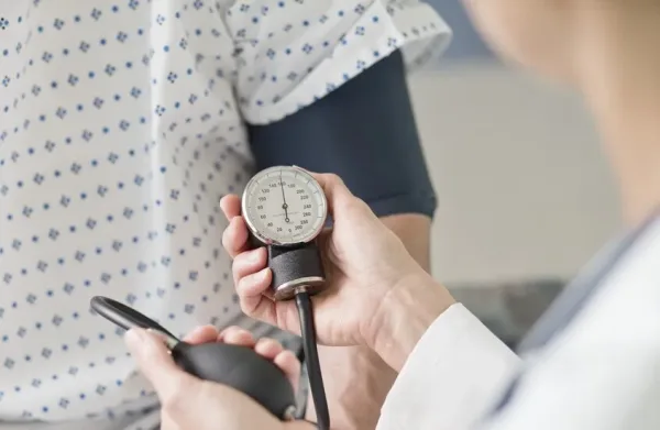 ضغط النبض وعلاقته بخطر الإصابة بالخرف
