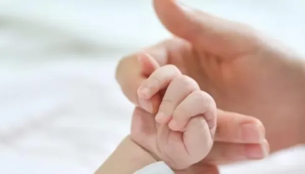 الوقاية من العيوب الخلقية: نصائح أساسية للحمل الصحي