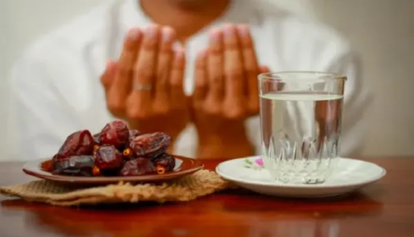 مشاكل صحية شائعة خلال الصيام في رمضان