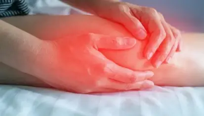أسباب ارتشاح الركبة وأعراضه وطرق علاجه
