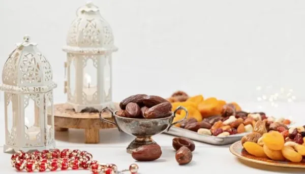 أخطاء غذائية لمرضى الكوليسترول في رمضان