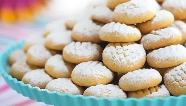 إرشادات تناول كعك العيد لمرضى السكري والقلب