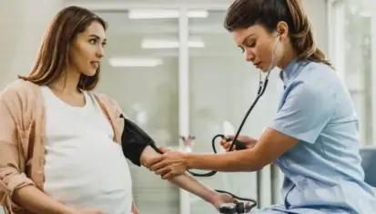 تسمم الحمل: الأعراض والمخاطر والوقاية
