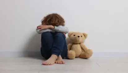 أعراض الاكتئاب والقلق لدى الأطفال وطرق العلاج