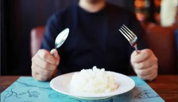 تقنية طهي الأرز لخفض السعرات وزيادة النشا المقاوم