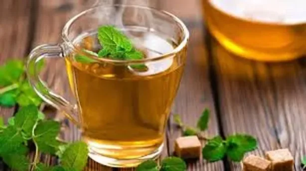 شريط الشاي الأخضر اللاصق لالتهاب الفم