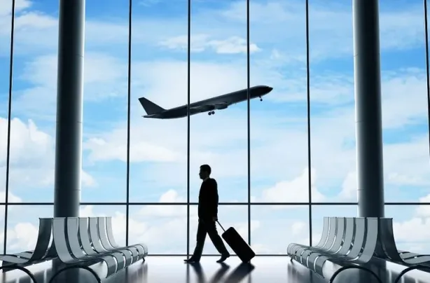 تأثير المطارات النفسي على سلوك الركاب