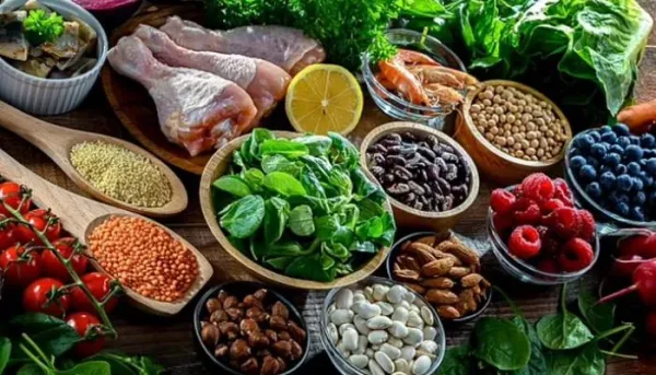 تأثير الغذاء الصحي على الذاكرة والوقاية من الخرف