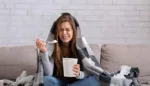 البكاء بعد الأكل: الأسباب والعلاج