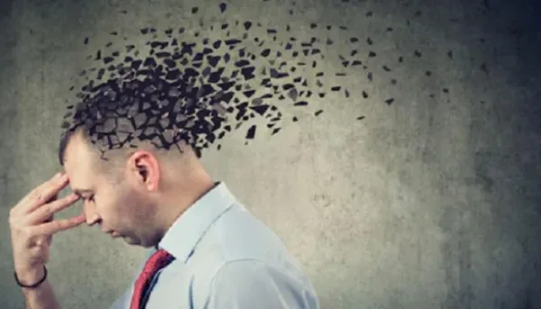 الخرف المبكر: علاماته وتأثيره على الشباب