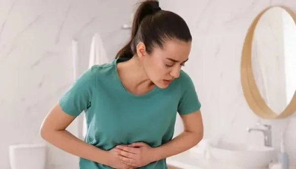 عادات صحية بسيطة للوقاية من الإمساك المزمن