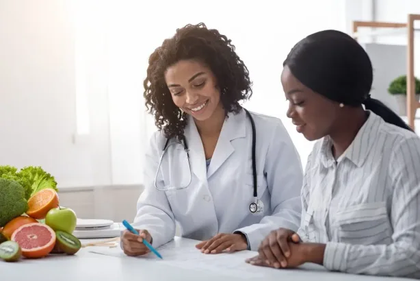 متلازمة التأثير البصلي الكاذب: الأعراض والأسباب والعلاج