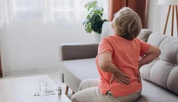 طرق طبيعية لتخفيف الألم المزمن دون مسكنات