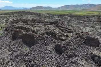 قلعة عرب زنكي التركية: تاريخها الغامض وموقعها الاستراتيجي