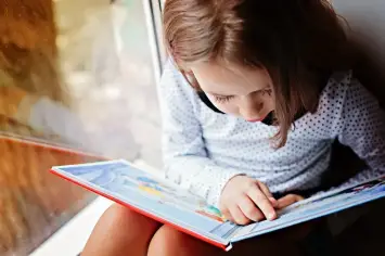 زيادة التركيز لدى الأطفال: أسباب وحلول عملية
