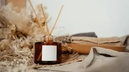 تأثير الشموع المعطرة ومعطرات الجو على جودة هواء المنزل