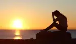 لماذا يتدهور المزاج مع اشتداد الحر؟ دليل مواجهة اكتئاب الصيف