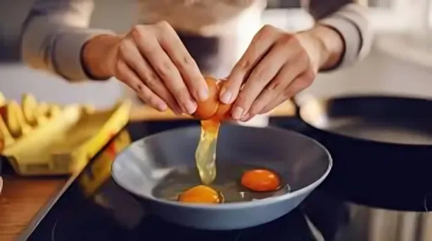 البيض يقلل خطر الإصابة بالزهايمر والخرف