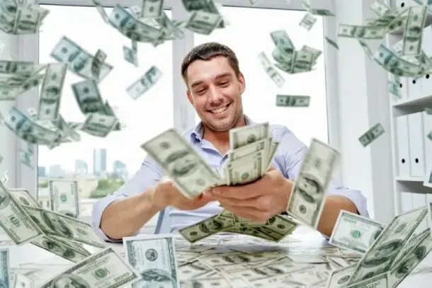 تُجيب دراسات نفسية حديثة عن العلاقة المعقدة بين المال والسعادة، موضحة أن المال يوفر الراحة لكنه لا يضمن الرضا الداخلي…