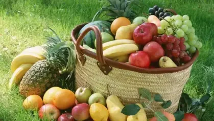 أطعمة ومشروبات لتحسين المزاج في الأجواء الحارة