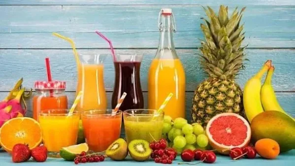عصير الفاكهة اليومي: تحسين المزاج وتقليل أعراض الاكتئاب