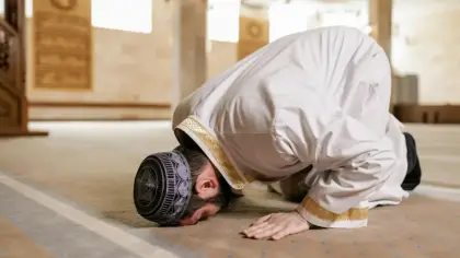 تفسير رؤية الصلاة في المنام