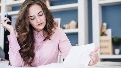 تفسير رؤية الامتحان في المنام للمرأة المتزوجة