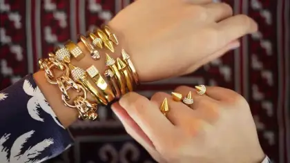 دلالات رؤية لبس الإسوارة في المنام